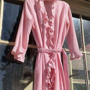 Vintage Pink Seersucker Robe Ruffle Trim - Union Made - Women's Small